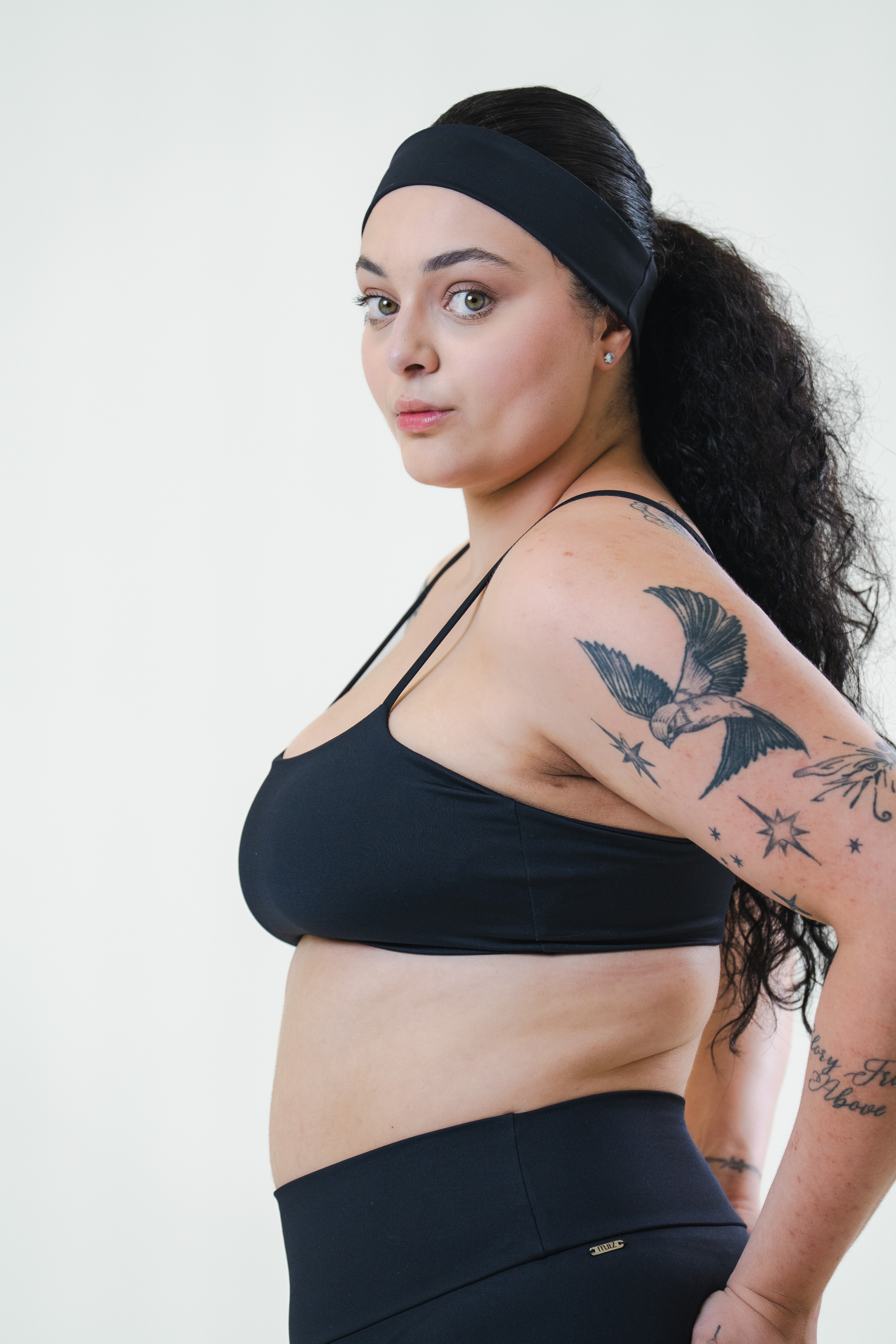 Top de academia preto