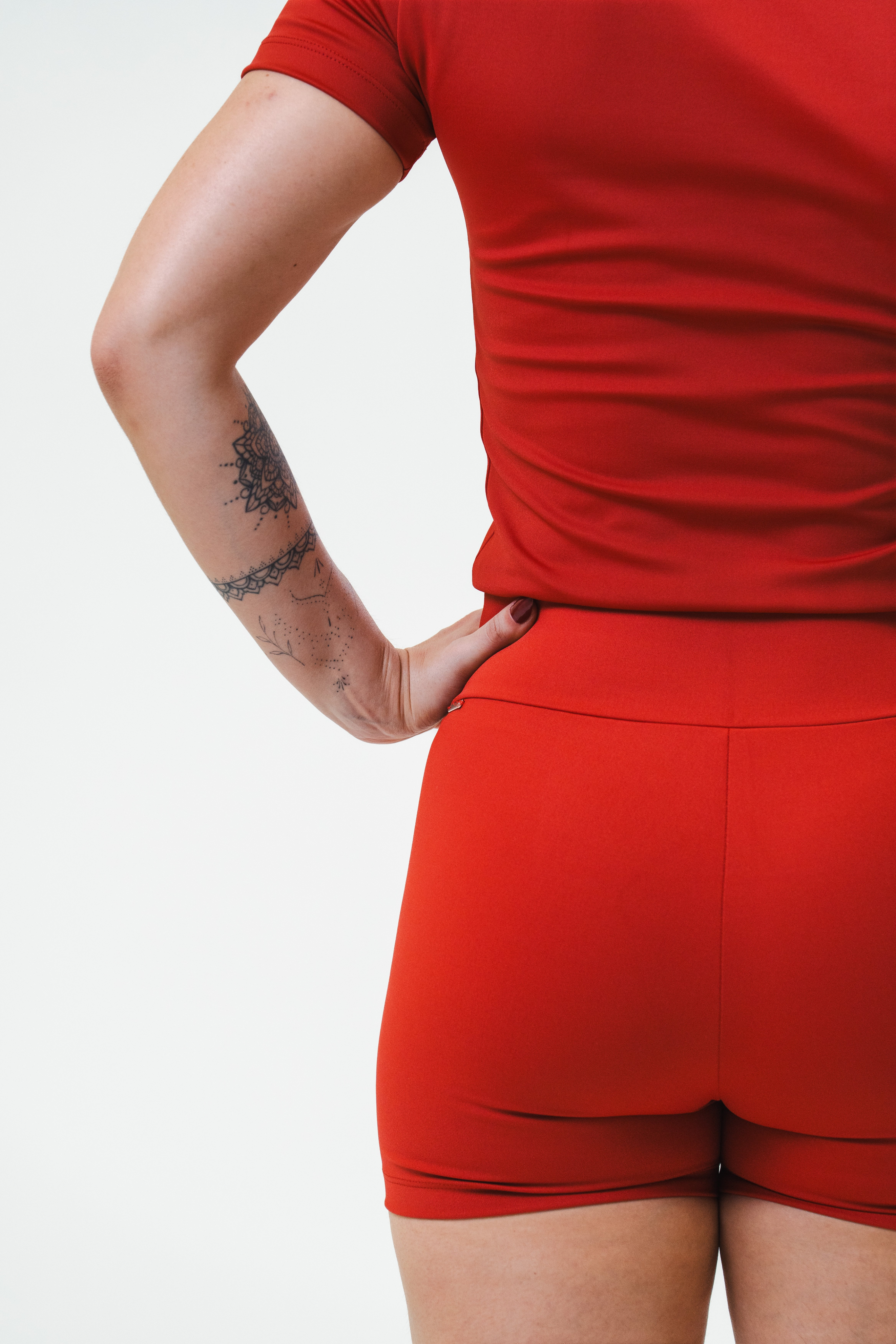 Shorts de academia vermelho