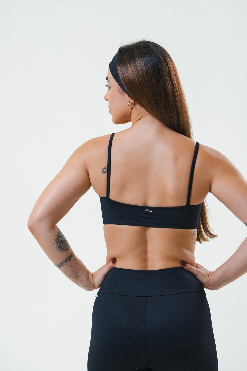 Top de academia preto